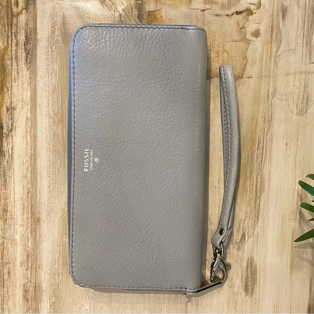 Fossil Leather Wallet